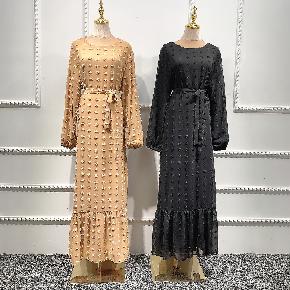 Fashion Muslim Plus Size Dress with Pom Poms for Women