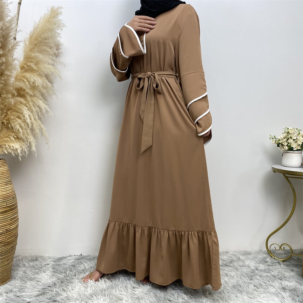 Muslim Women's Fashion Dress with Hem Design